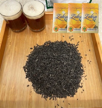An tSín Glas Tae Zahra Branda Go Afraic Thiar Mailí Bosca 25g